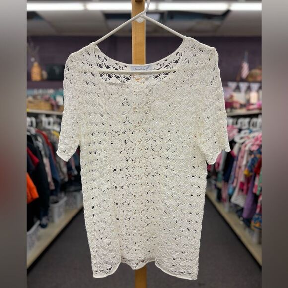 Karen Heart ladies Med White Lace Overlay Top - Picture 1 of 6